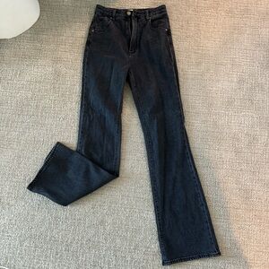 Rolla’s Duster bootcut Jean in “comfort shadow”